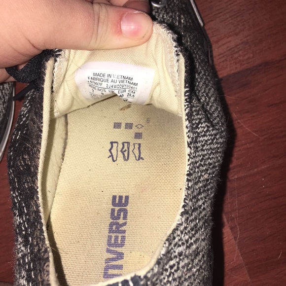 Black, grey, and brown converse . - Picture 4 of 4